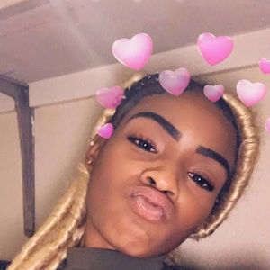 Meet your Posher, Debrianna